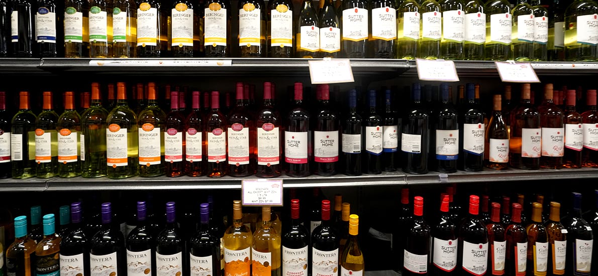 Eastgate Liquor's N Reading-411858-6
