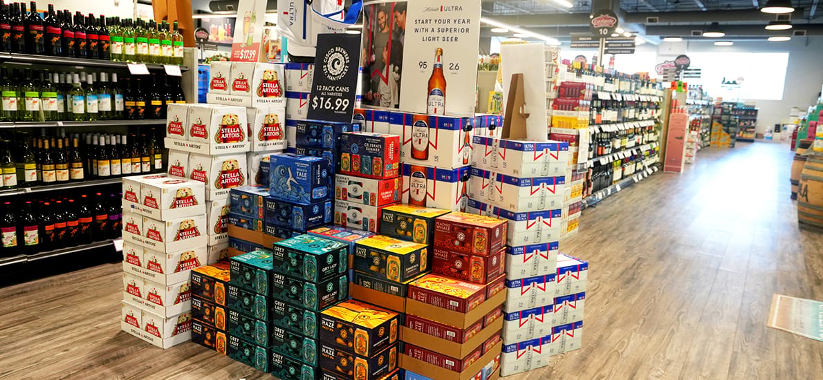 Eastgate Liquor's N Reading-411858-3