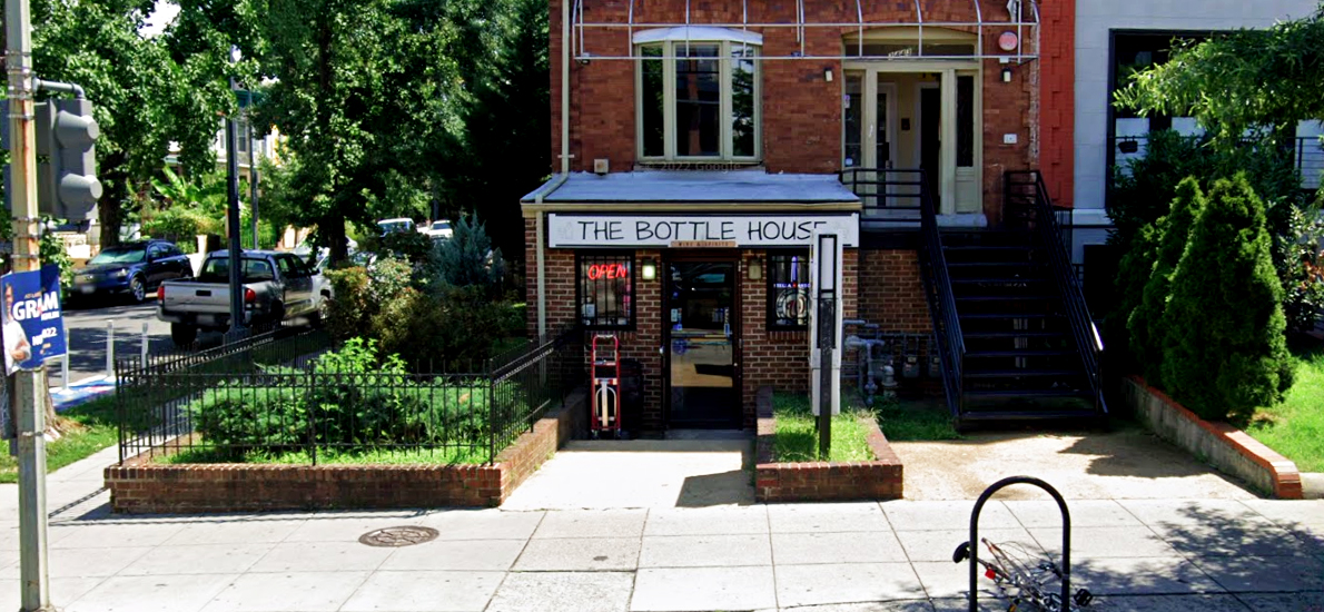 The Bottle House-537745-1