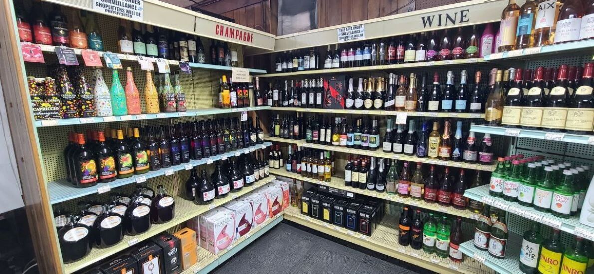 Endzone Lounge & Liquors-273218-4