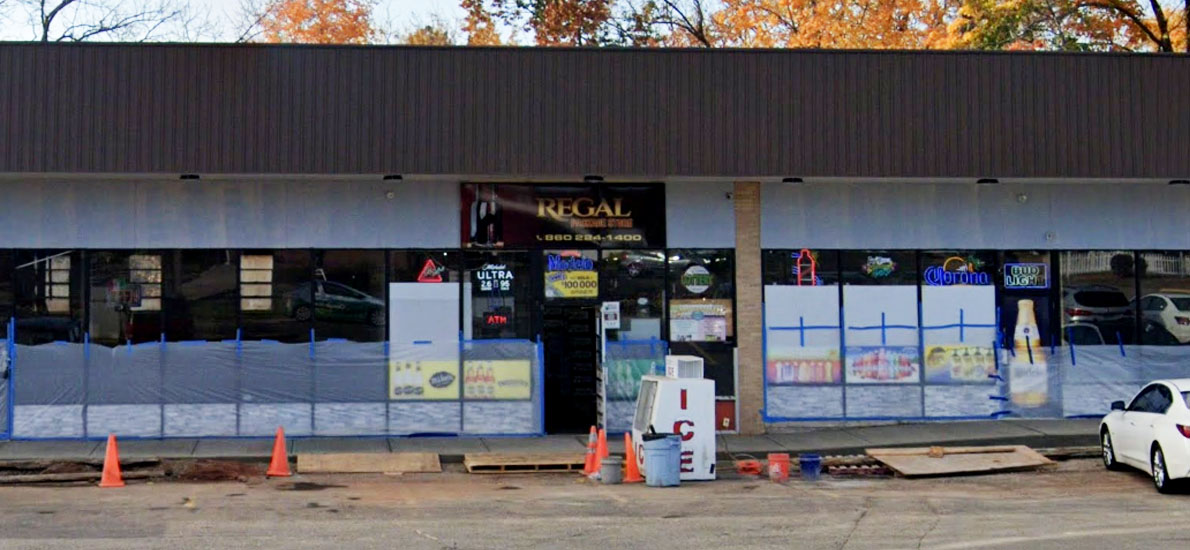 Regal package store-332733-1