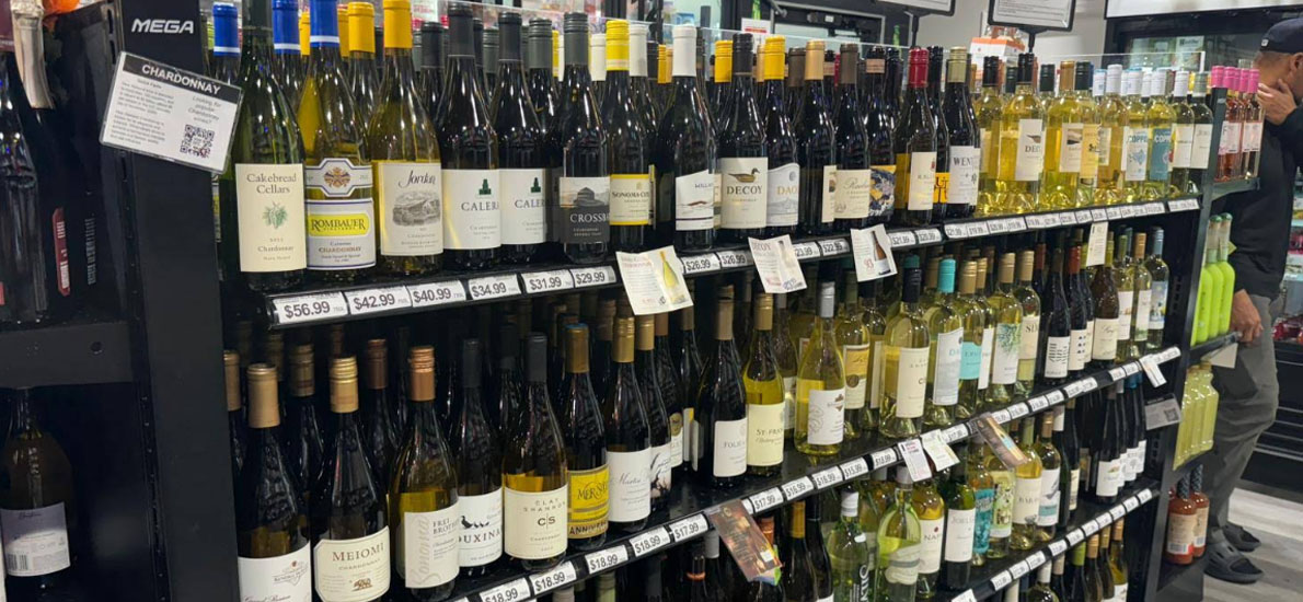 Gateway Village Wine & Spirits-740509-3