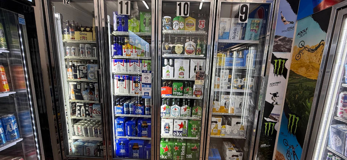 Luke's Convenience Store-533598-2