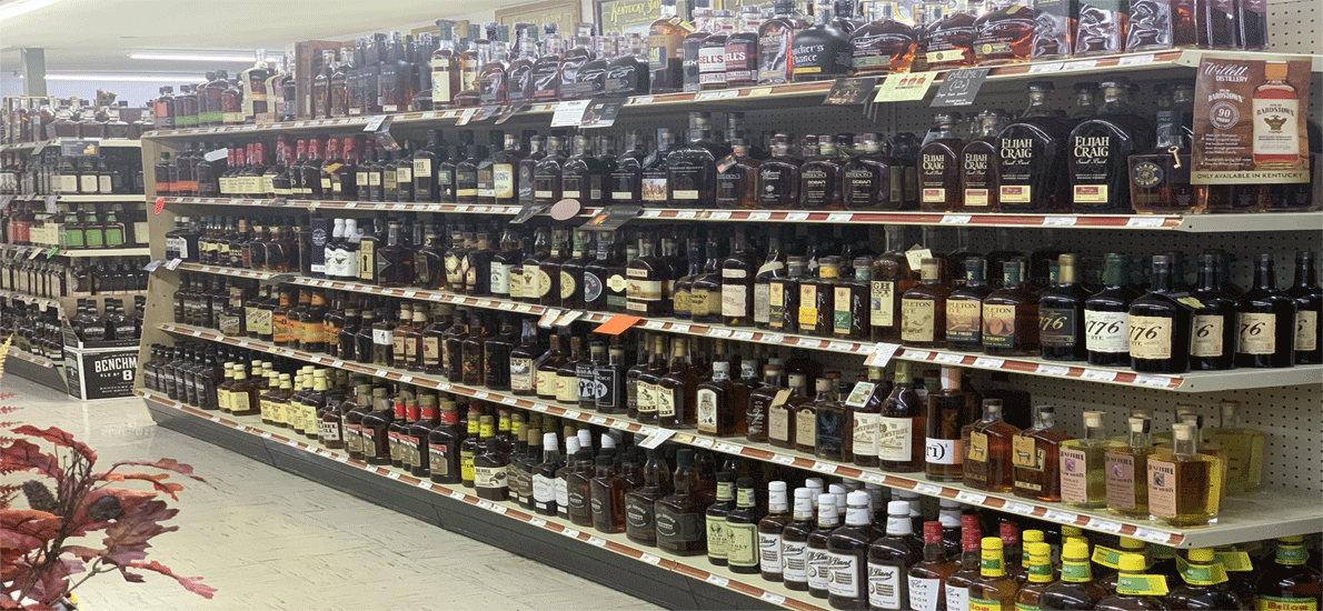 Chuck Evans Liquor Outlet-844409-3