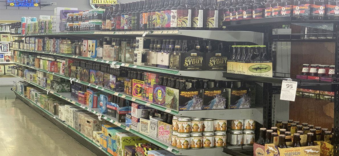 Chuck Evans Liquor Outlet-844409-4