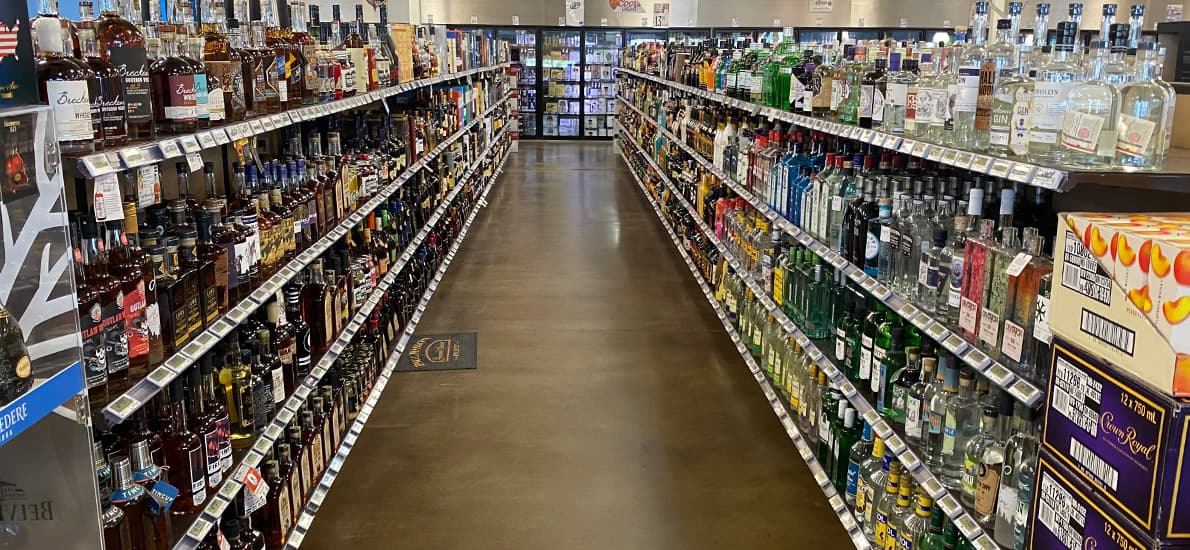 Gateway Liquor-648178-3