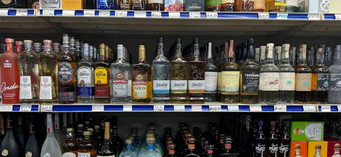 Champaign Food & Liquor-389436-2