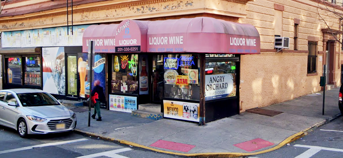 Latino's Liquors-253324-2