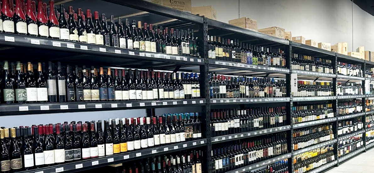 Liquor And More (Stars n Stripes Liquor & Fine Wine)-580491-4
