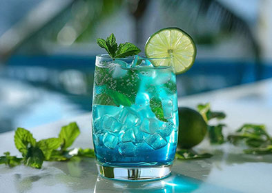 Blue Lagoon Cocktail??Blue Lagoon Cocktail